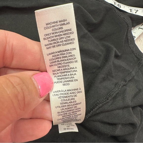 Chico's Black Blouse sheer layer Floral Embroidery tunic sz 1 (M 8) boho - Picture 11 of 12